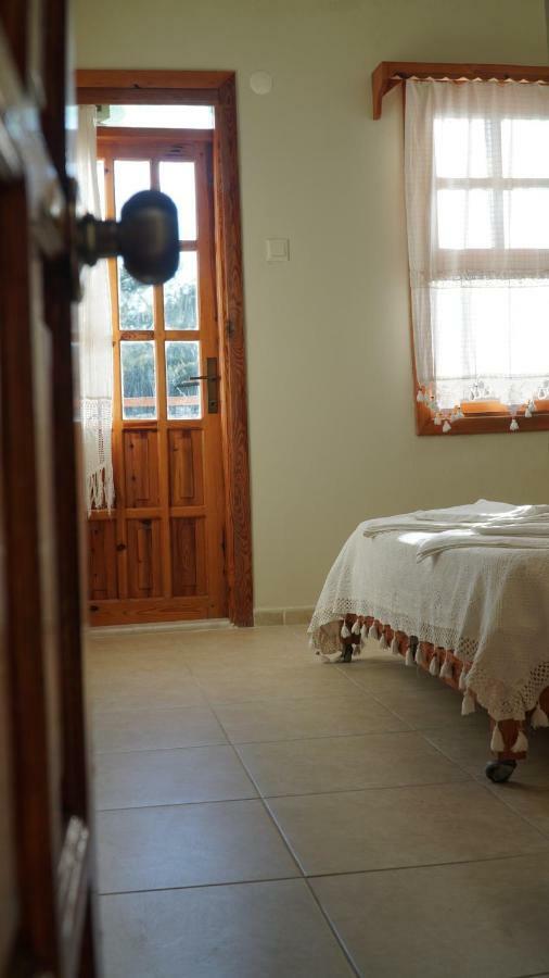 Totelya Hotel Акиака Екстериор снимка