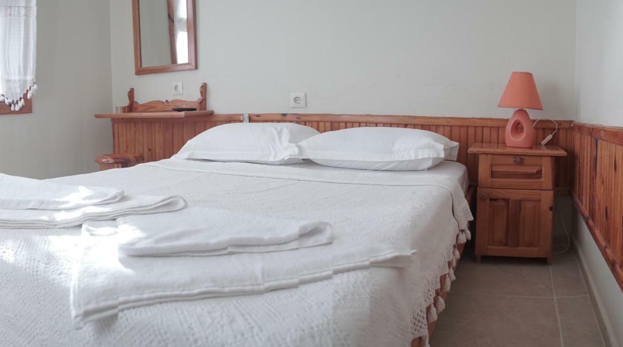 Totelya Hotel Акиака Екстериор снимка